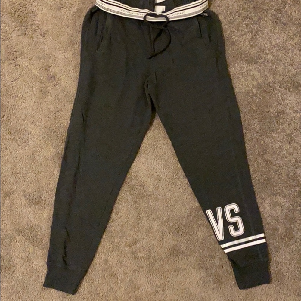 Victoria’s Secret joggers xs